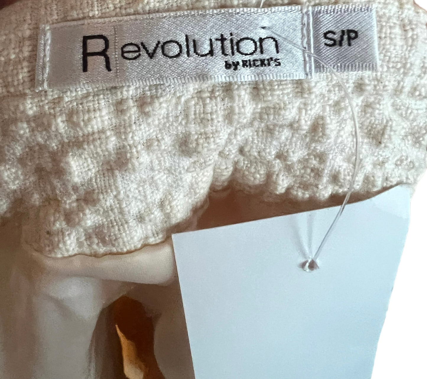 Revolution Cream Blazer