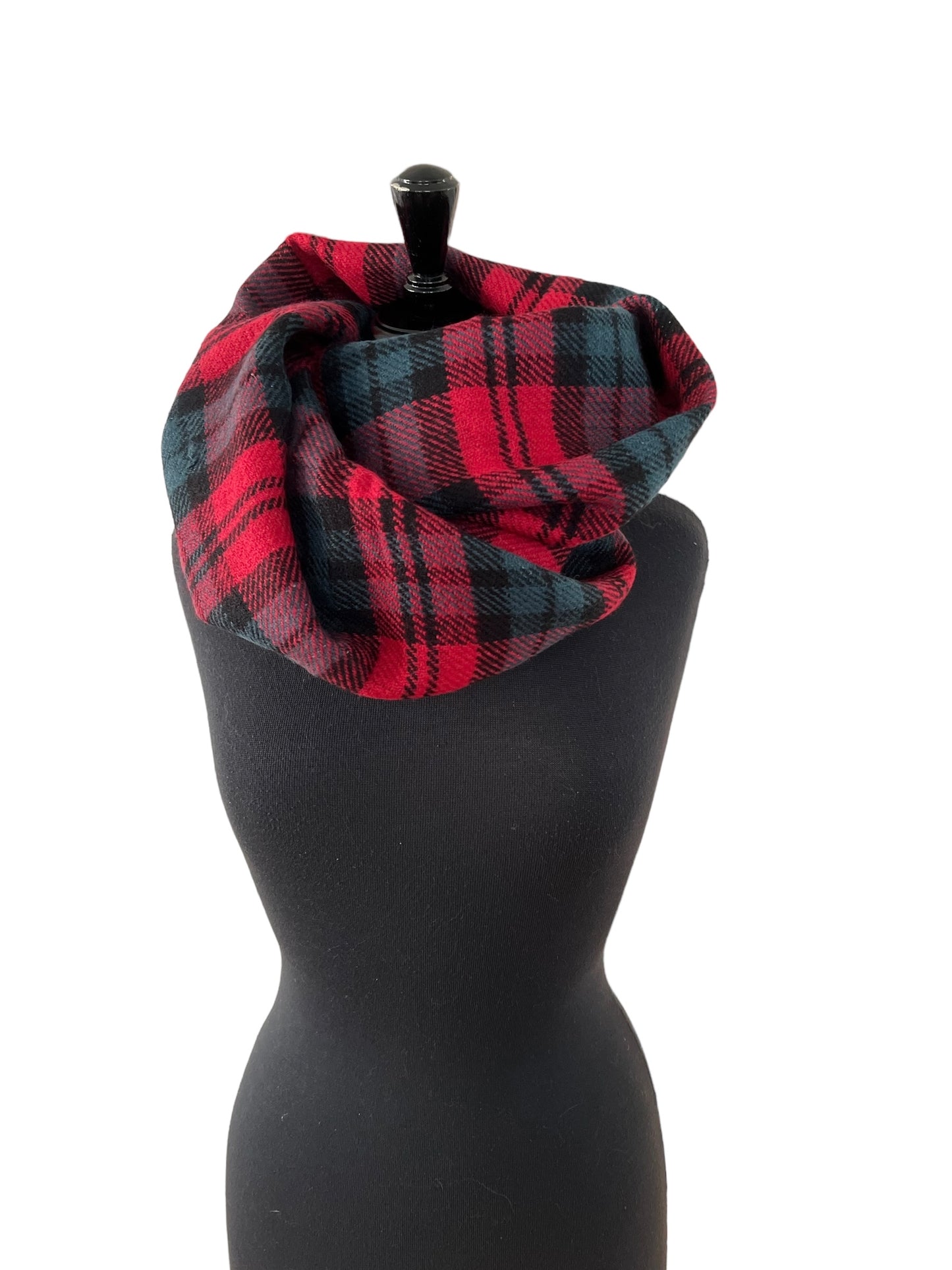 Reversible Plaid & Dogtooth Scarf